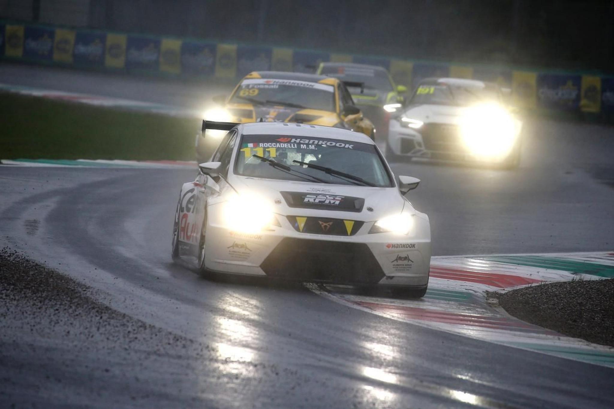 Image of Cupra TCR DSG on track in Italy
